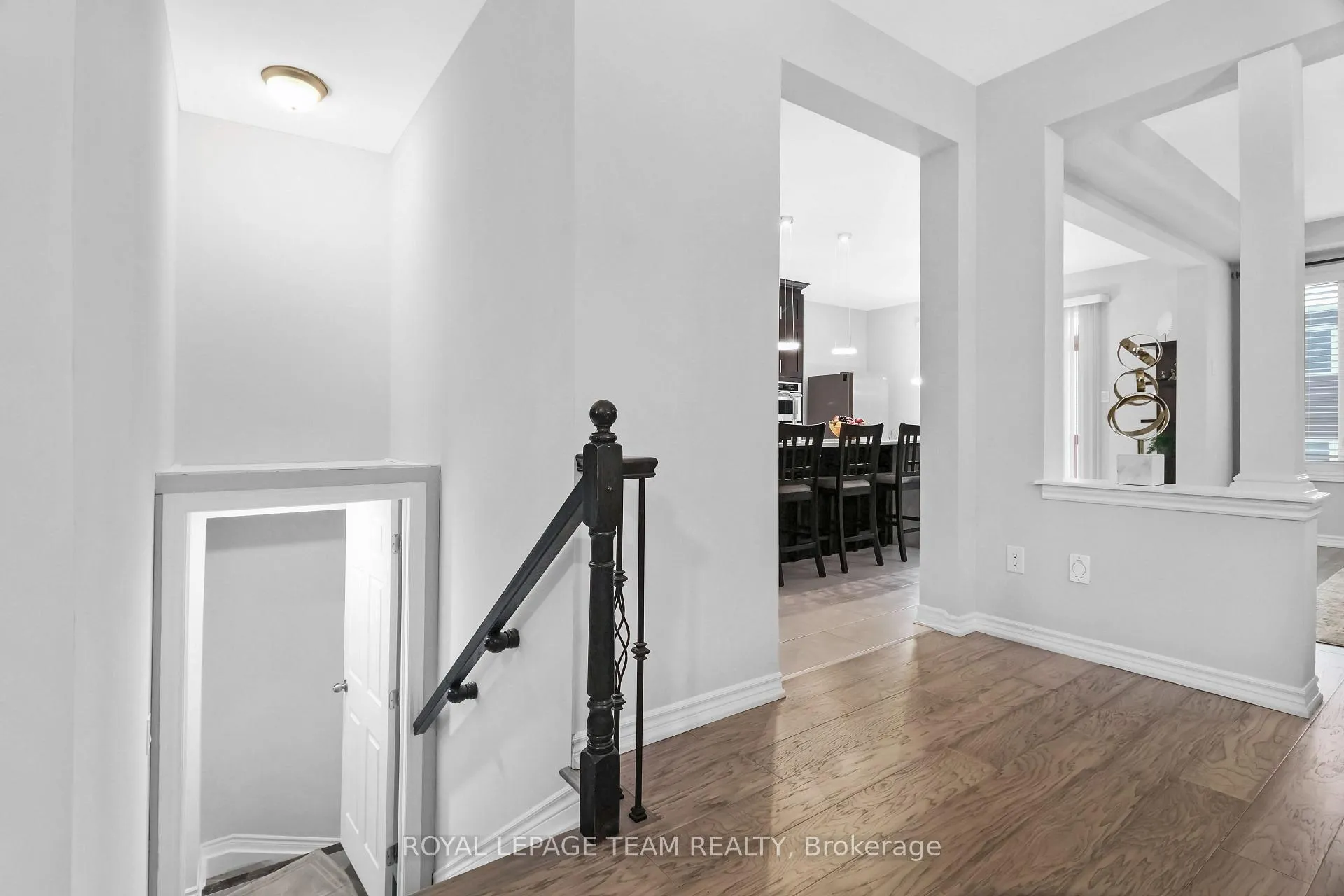 Photo 38 of 405 Aphelion Crescent, Ottawa, Barrhaven - Half Moon Bay — HOMEH