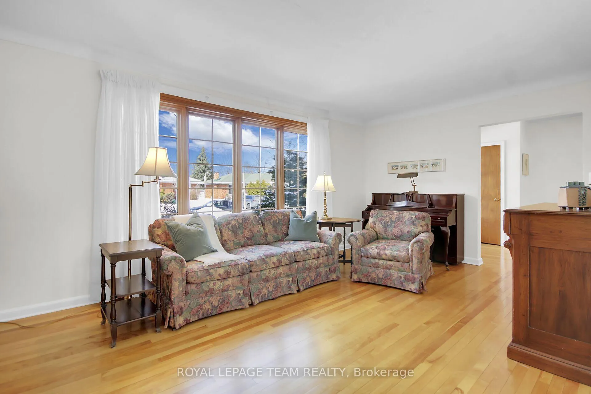 Photo 8 of 1179 Albany Drive, Ottawa, Bel Air Heights — HOMEH