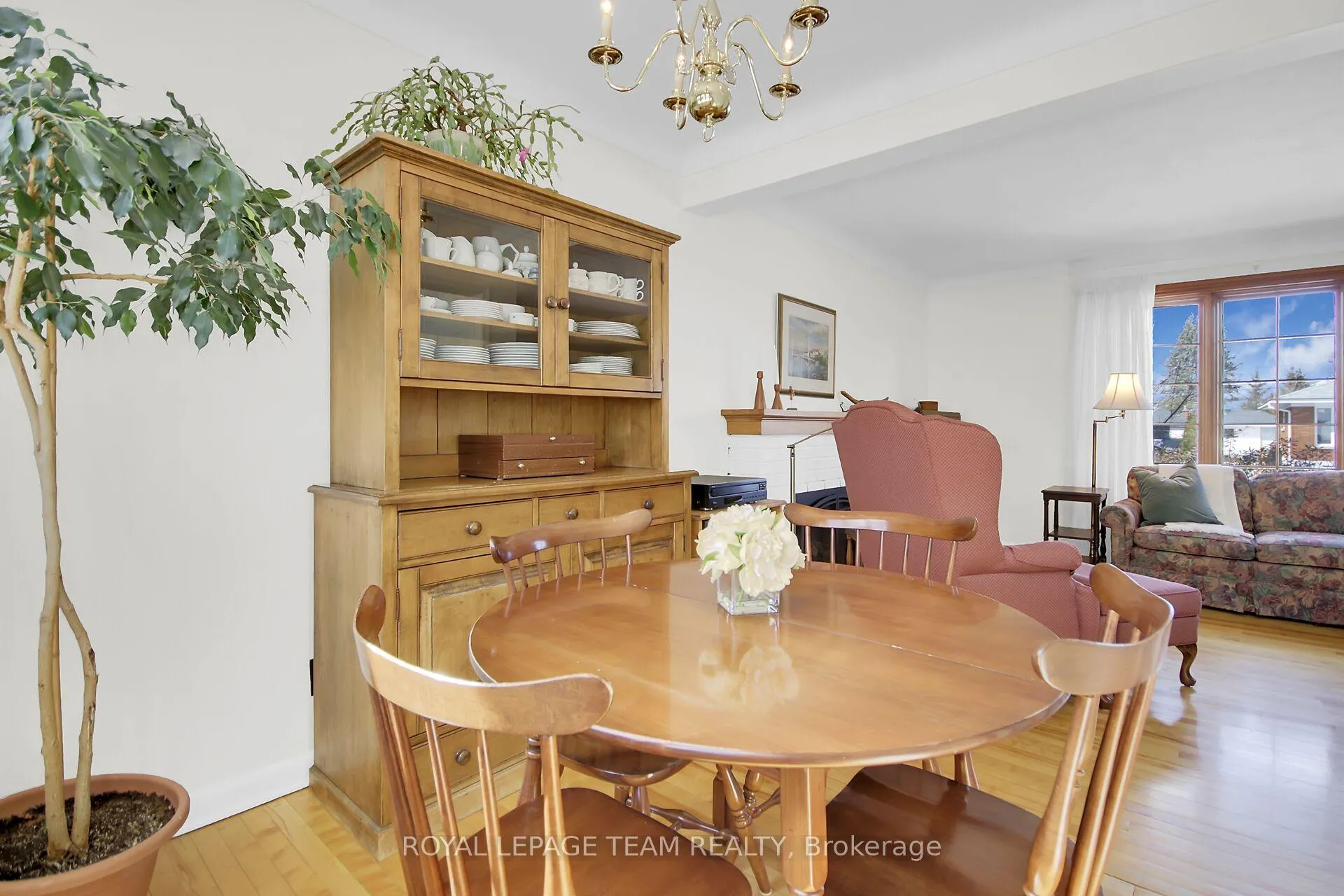 Photo 11 of 1179 Albany Drive, Ottawa, Bel Air Heights — HOMEH