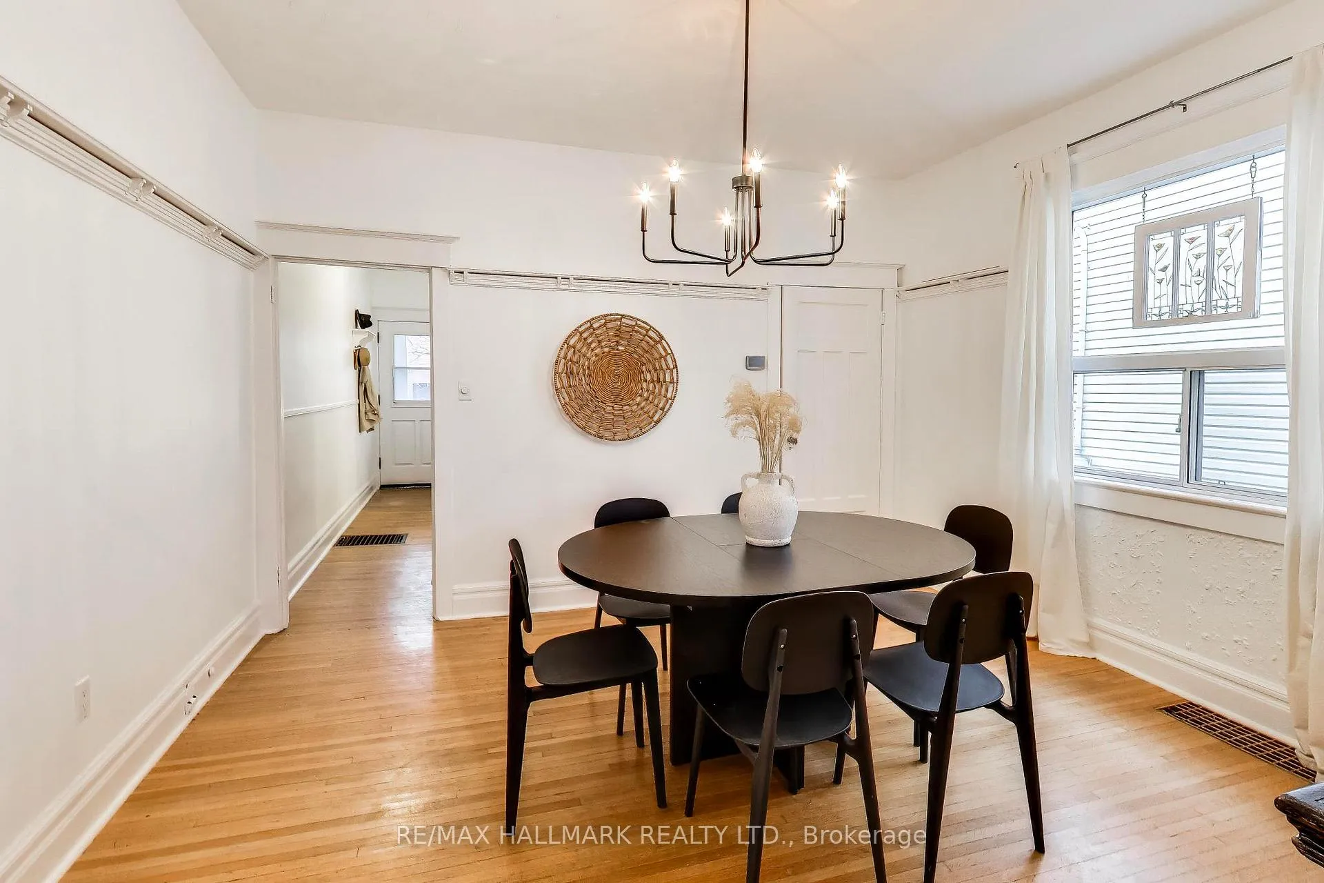 Photo 7 of 16 Dawson Avenue, Toronto, Blake-Jones — HOMEH