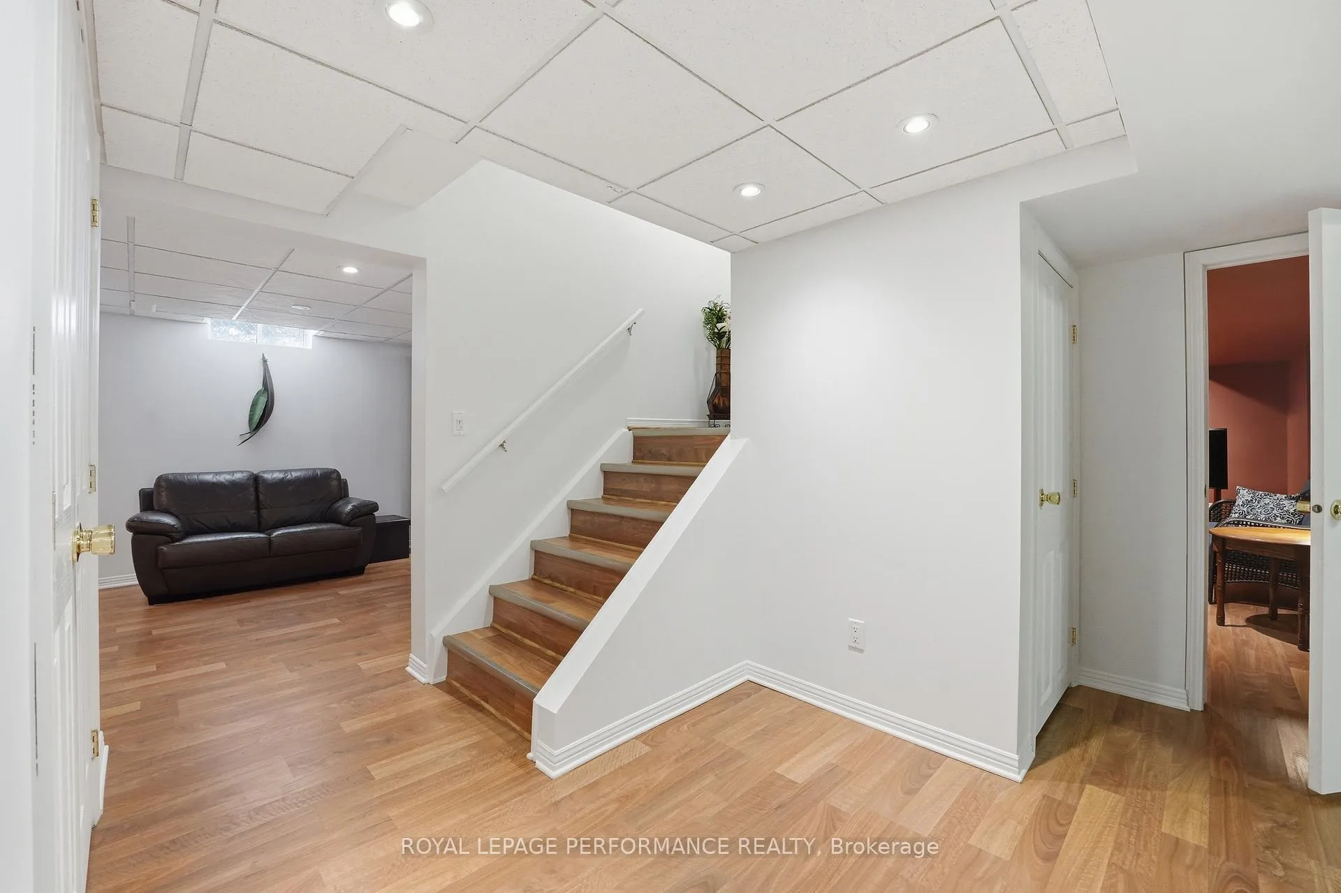 Photo 34 of 1682 Barrington Street, Ottawa, Chateauneuf — HOMEH
