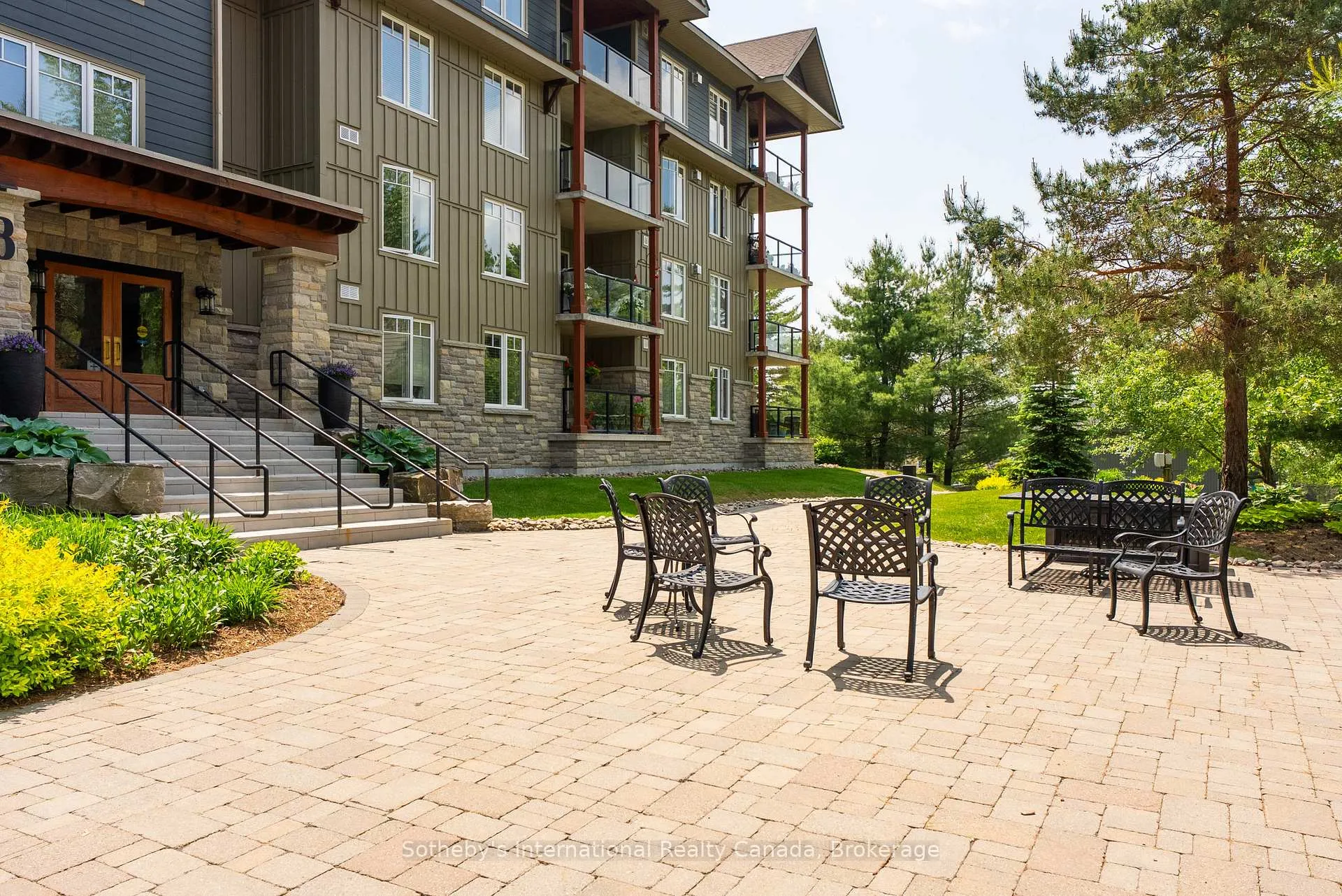 Photo 2 of Unit 103, 391B Manitoba Street, Bracebridge, Macaulay — HOMEH