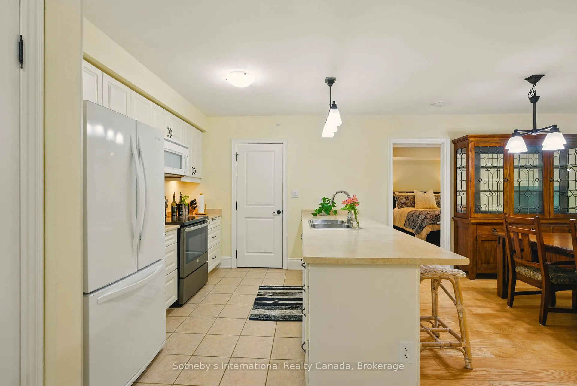 Photo 8 of Unit 103, 391B Manitoba Street, Bracebridge, Macaulay — HOMEH