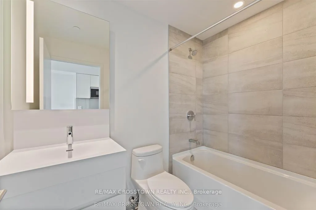 Photo 12 of Unit 1710, 39 Mary Street, Barrie, City Centre — HOMEH