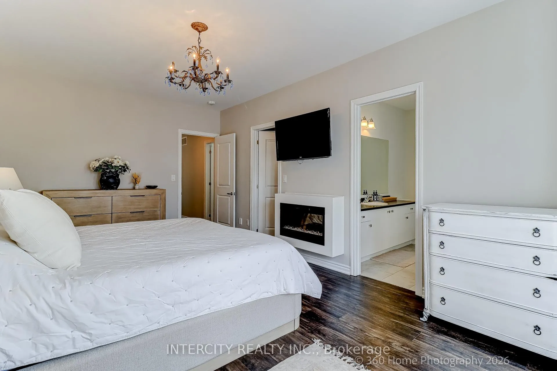 Photo 12 of 57 Purple Sage Drive, Brampton, Bram East — HOMEH