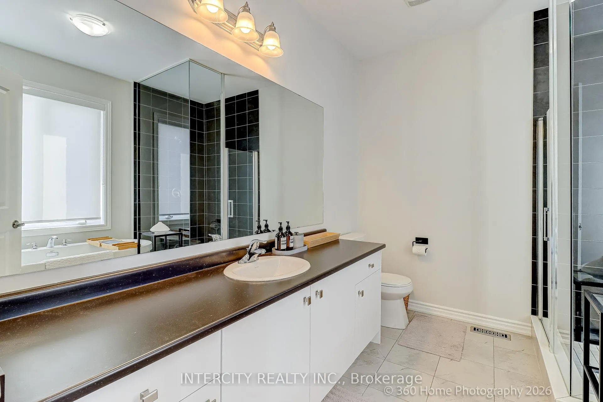 Photo 13 of 57 Purple Sage Drive, Brampton, Bram East — HOMEH