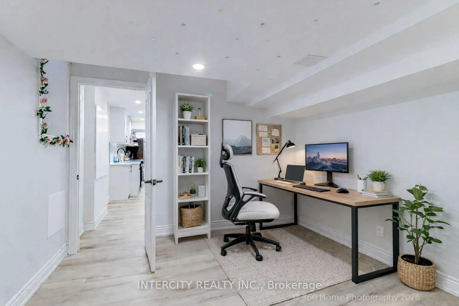 Photo 24 of 57 Purple Sage Drive, Brampton, Bram East — HOMEH