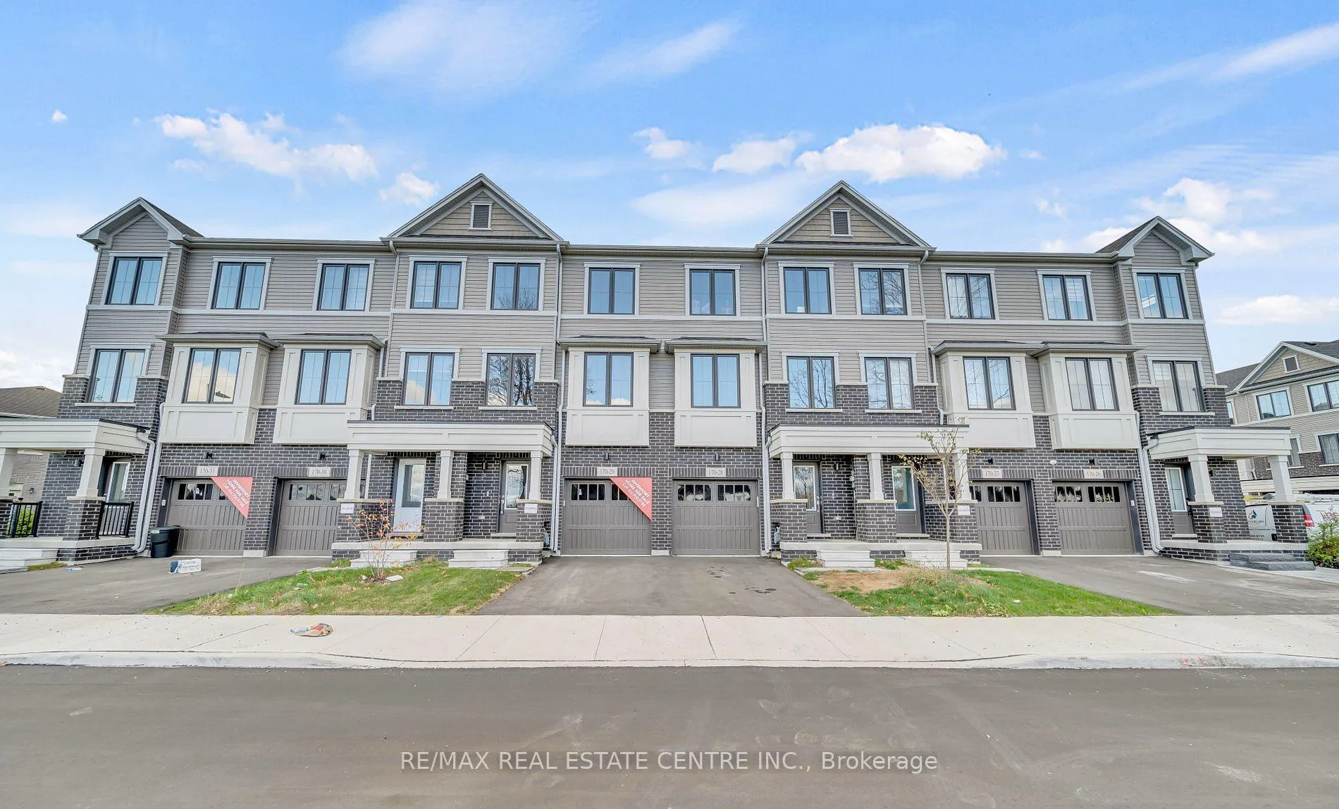 Photo 1 of Unit 31, 170 Attwater Drive, Cambridge — HOMEH