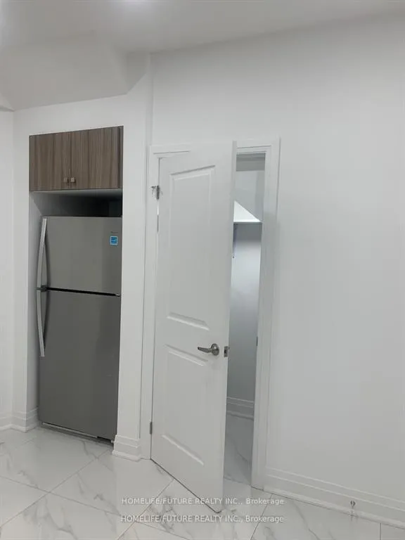 Photo 6 of Unit Bsmt, 2623 Apricot Lane, Pickering, Rural Pickering — HOMEH
