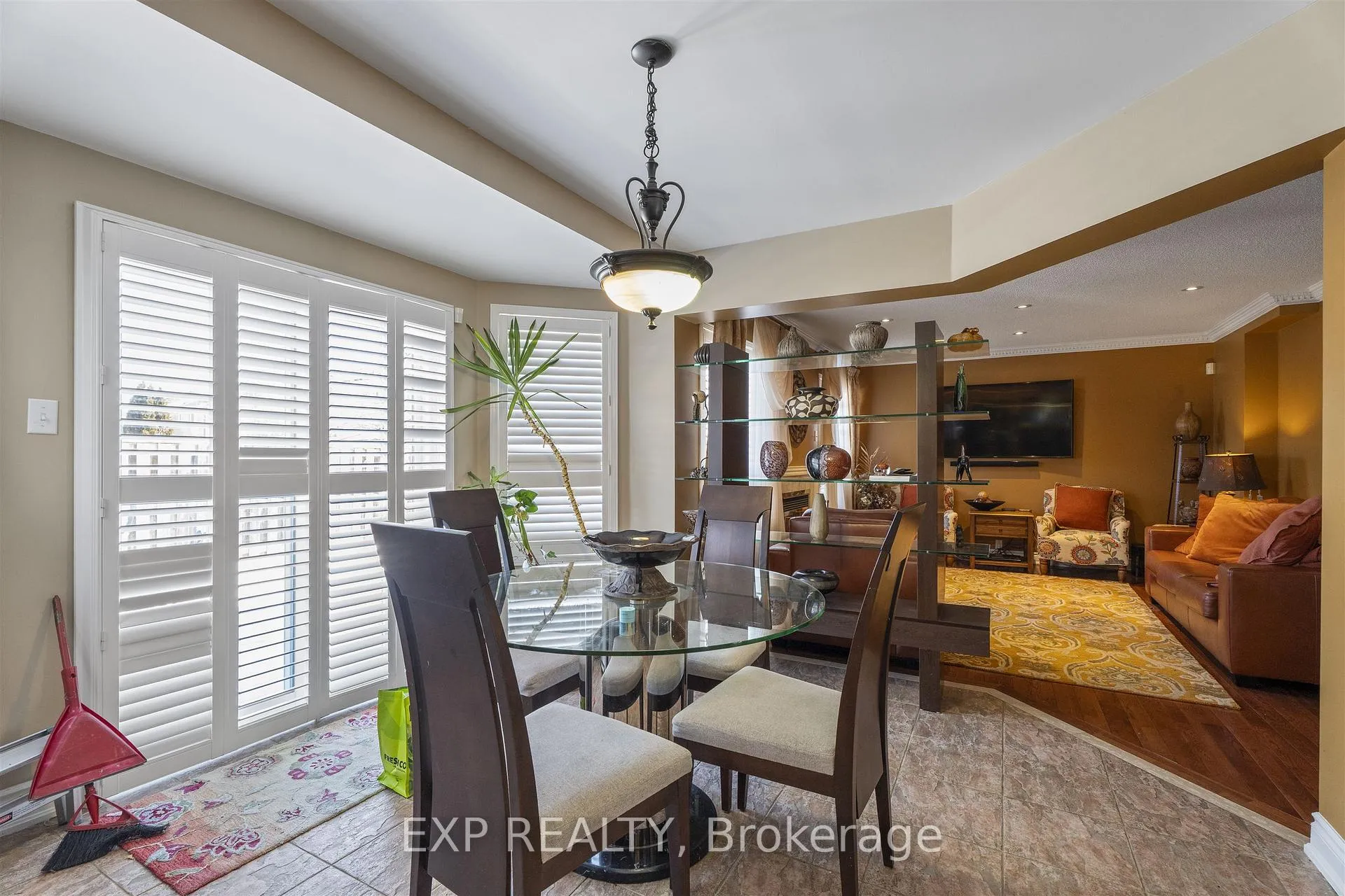 Photo 7 of 76 Hiberton Crescent, Brampton, Fletcher's Meadow — HOMEH