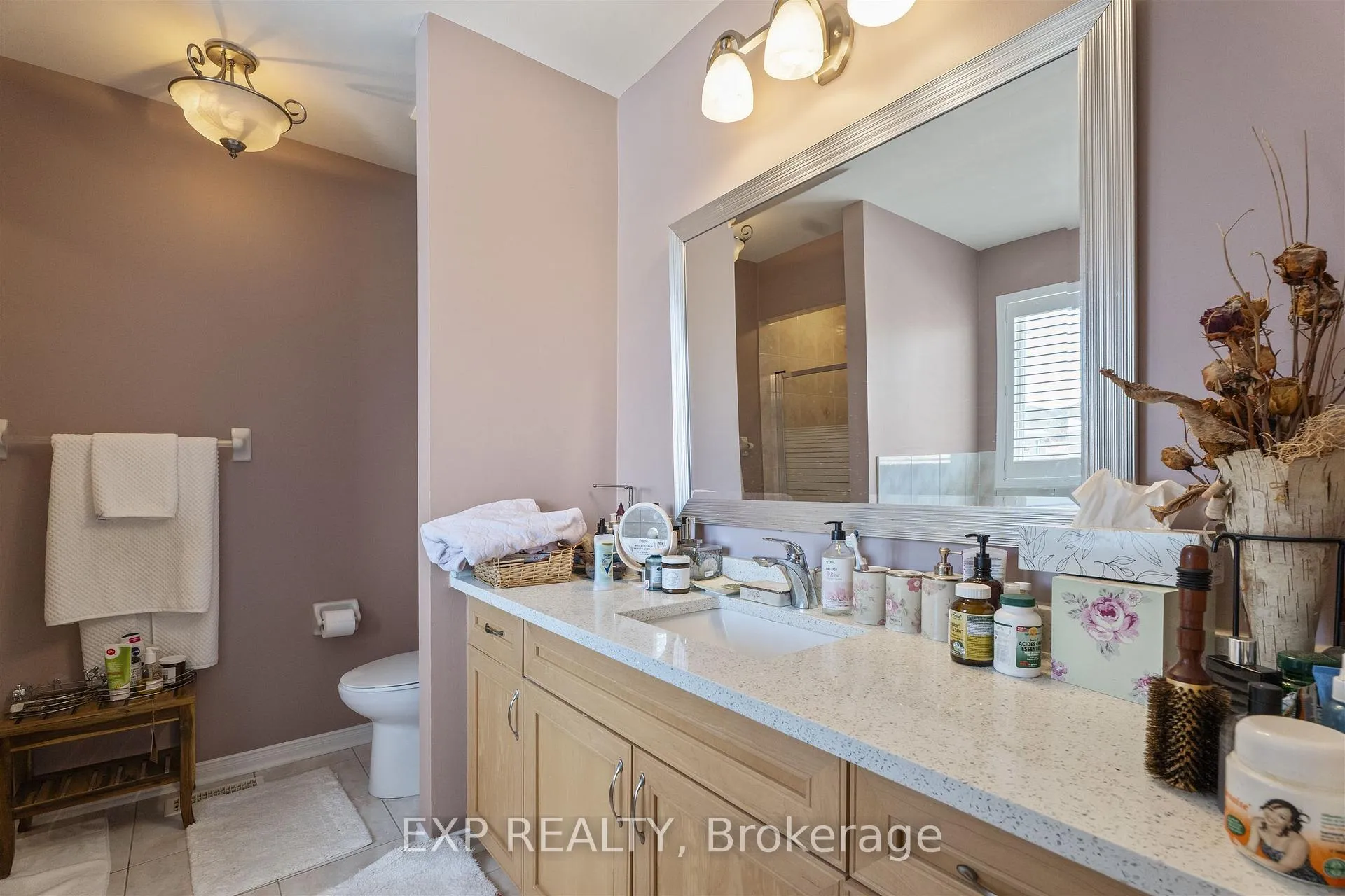 Photo 10 of 76 Hiberton Crescent, Brampton, Fletcher's Meadow — HOMEH