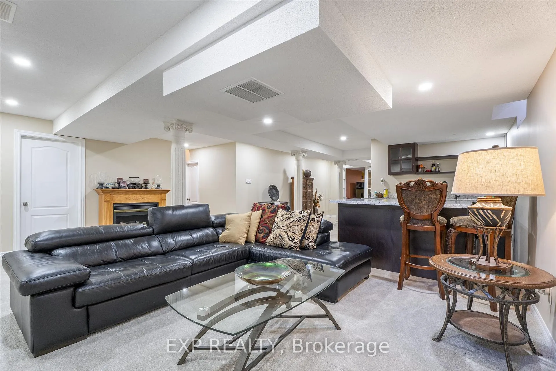 Photo 15 of 76 Hiberton Crescent, Brampton, Fletcher's Meadow — HOMEH
