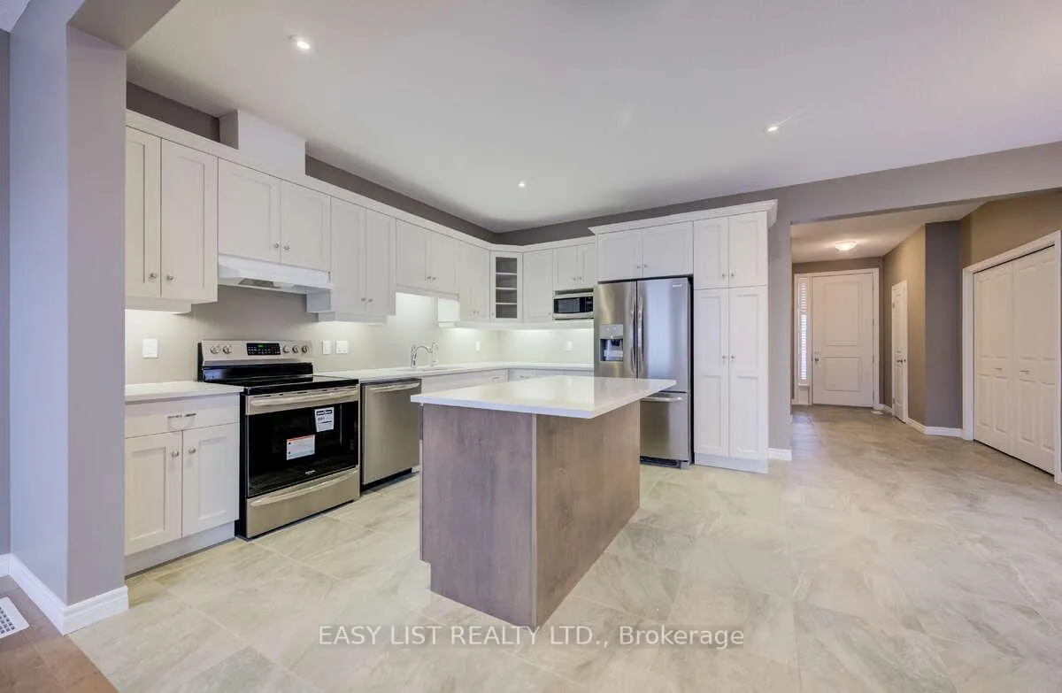 Photo 10 of 36 Dallan Drive, Guelph, Pineridge/Westminster Woods — HOMEH