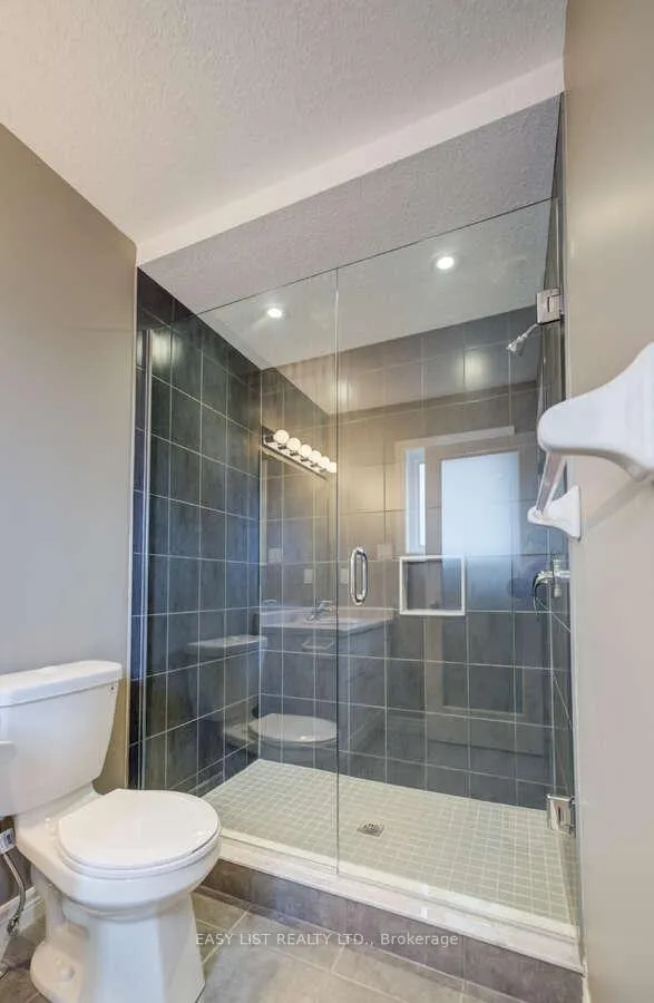 Photo 31 of 36 Dallan Drive, Guelph, Pineridge/Westminster Woods — HOMEH