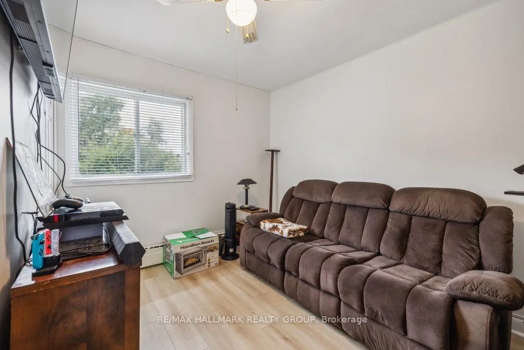 Photo 20 of 264 Michel Circle, Ottawa, Vanier — HOMEH