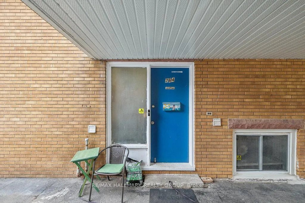 Photo 27 of 264 Michel Circle, Ottawa, Vanier — HOMEH