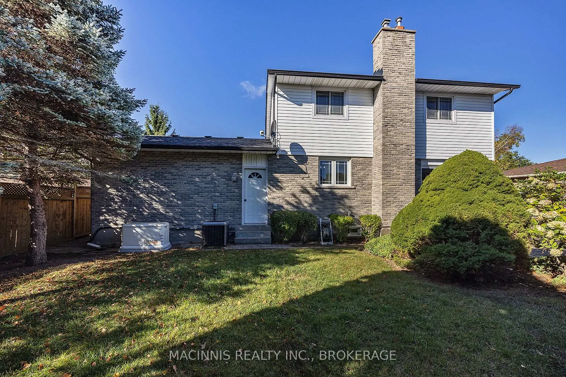Photo 10 of 86 Windfield Crescent, Kingston, Kingston East (Incl Barret Crt) — HOMEH