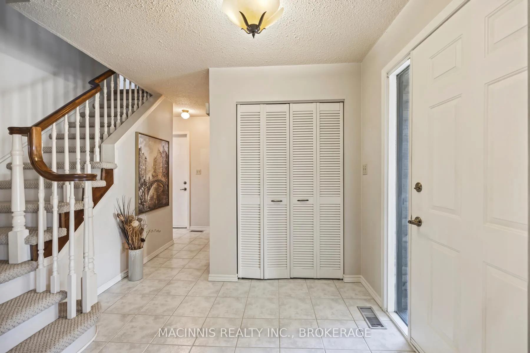 Photo 21 of 86 Windfield Crescent, Kingston, Kingston East (Incl Barret Crt) — HOMEH