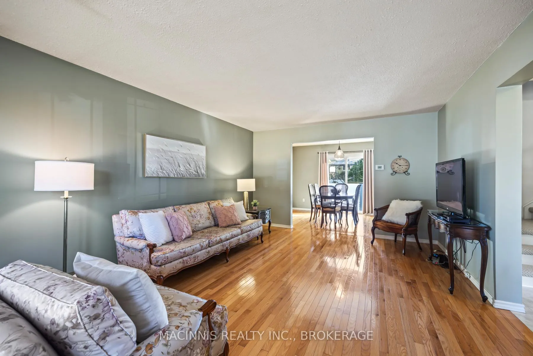 Photo 23 of 86 Windfield Crescent, Kingston, Kingston East (Incl Barret Crt) — HOMEH