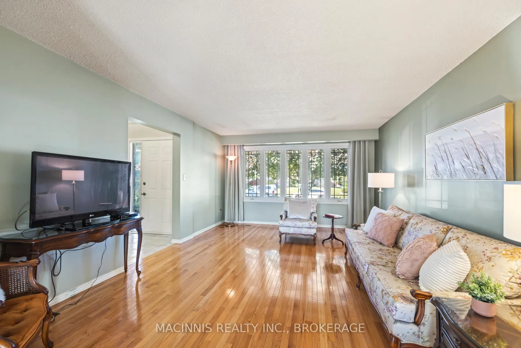 Photo 25 of 86 Windfield Crescent, Kingston, Kingston East (Incl Barret Crt) — HOMEH
