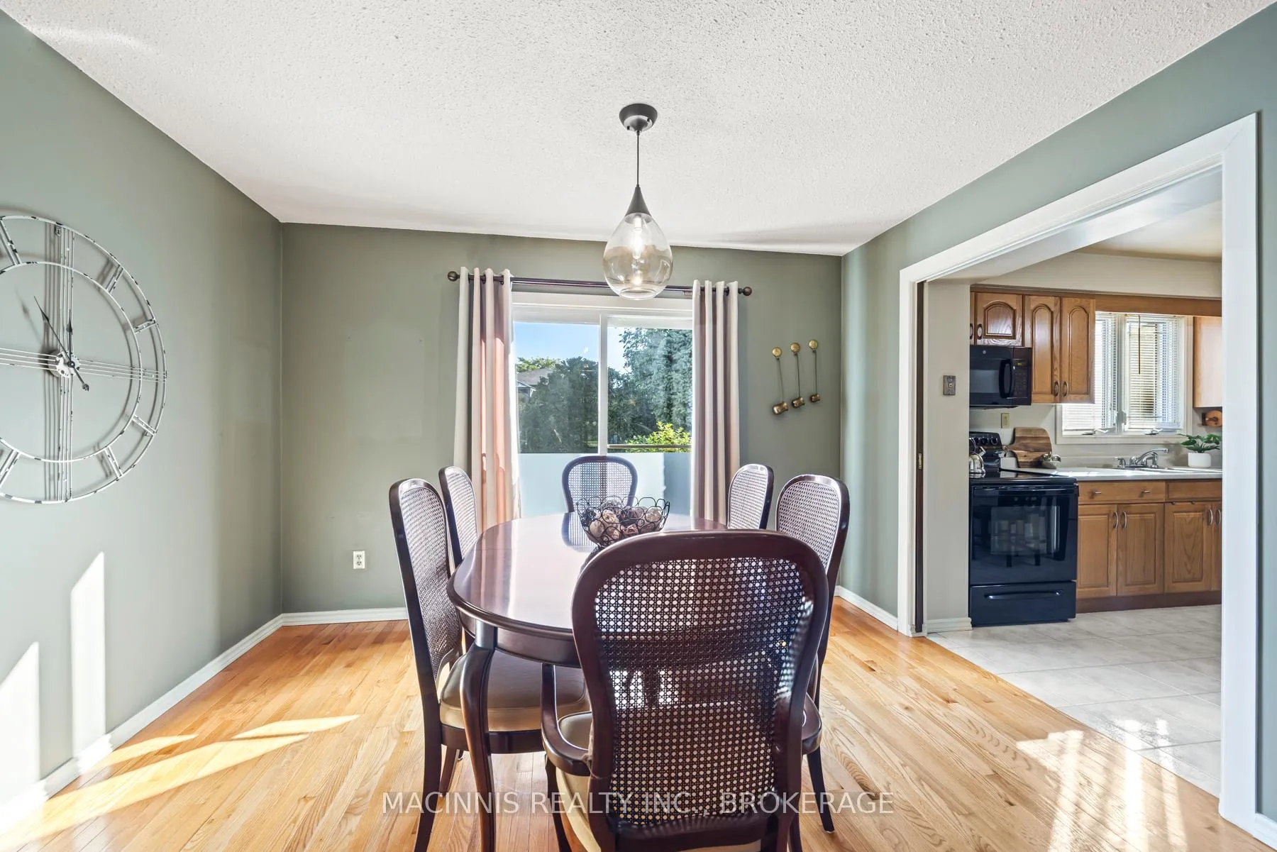 Photo 26 of 86 Windfield Crescent, Kingston, Kingston East (Incl Barret Crt) — HOMEH