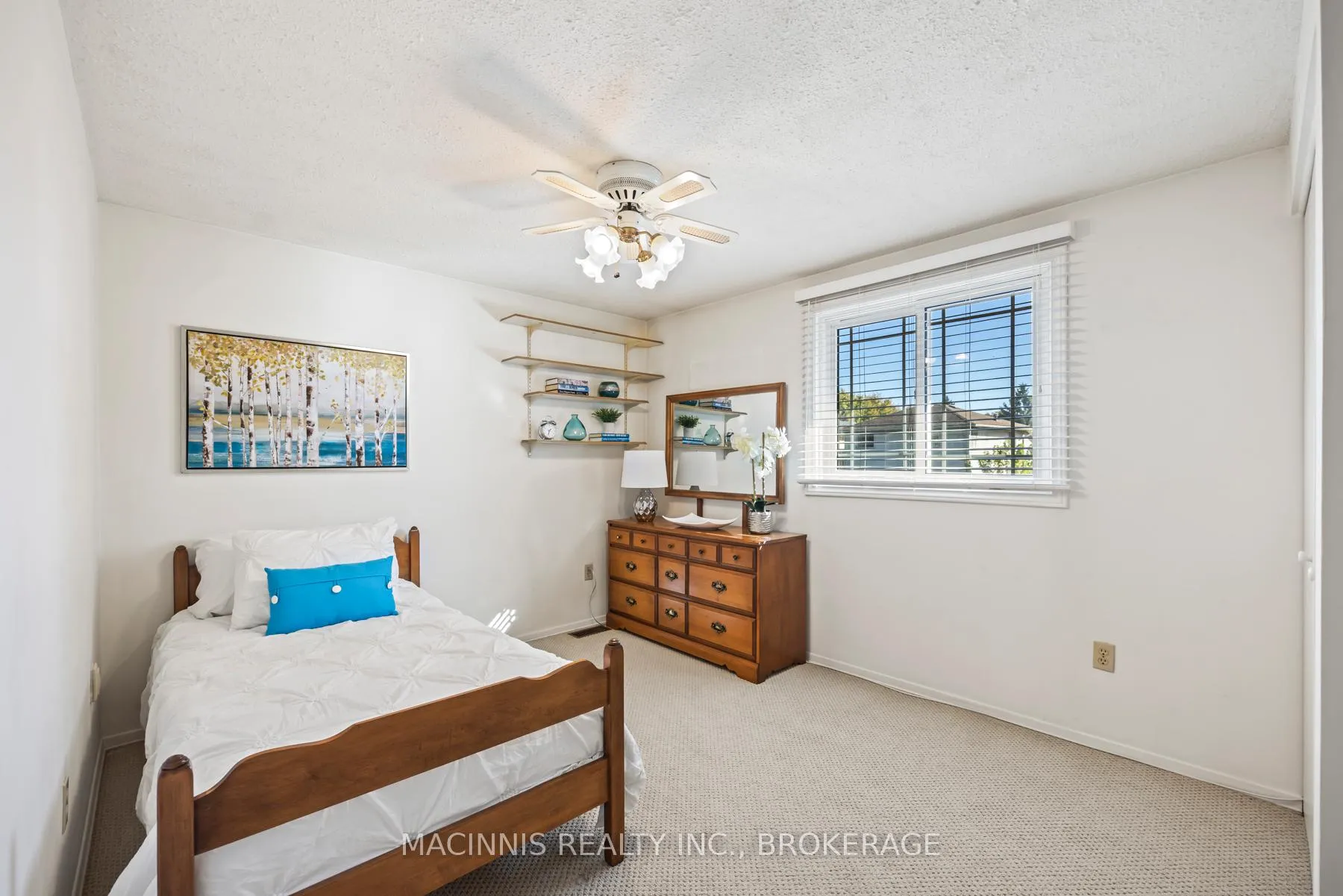 Photo 32 of 86 Windfield Crescent, Kingston, Kingston East (Incl Barret Crt) — HOMEH