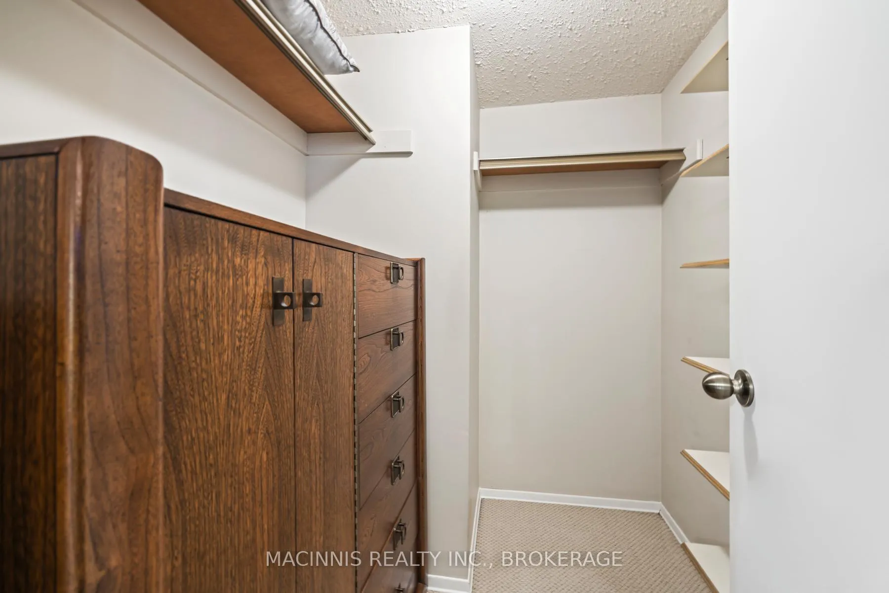 Photo 36 of 86 Windfield Crescent, Kingston, Kingston East (Incl Barret Crt) — HOMEH