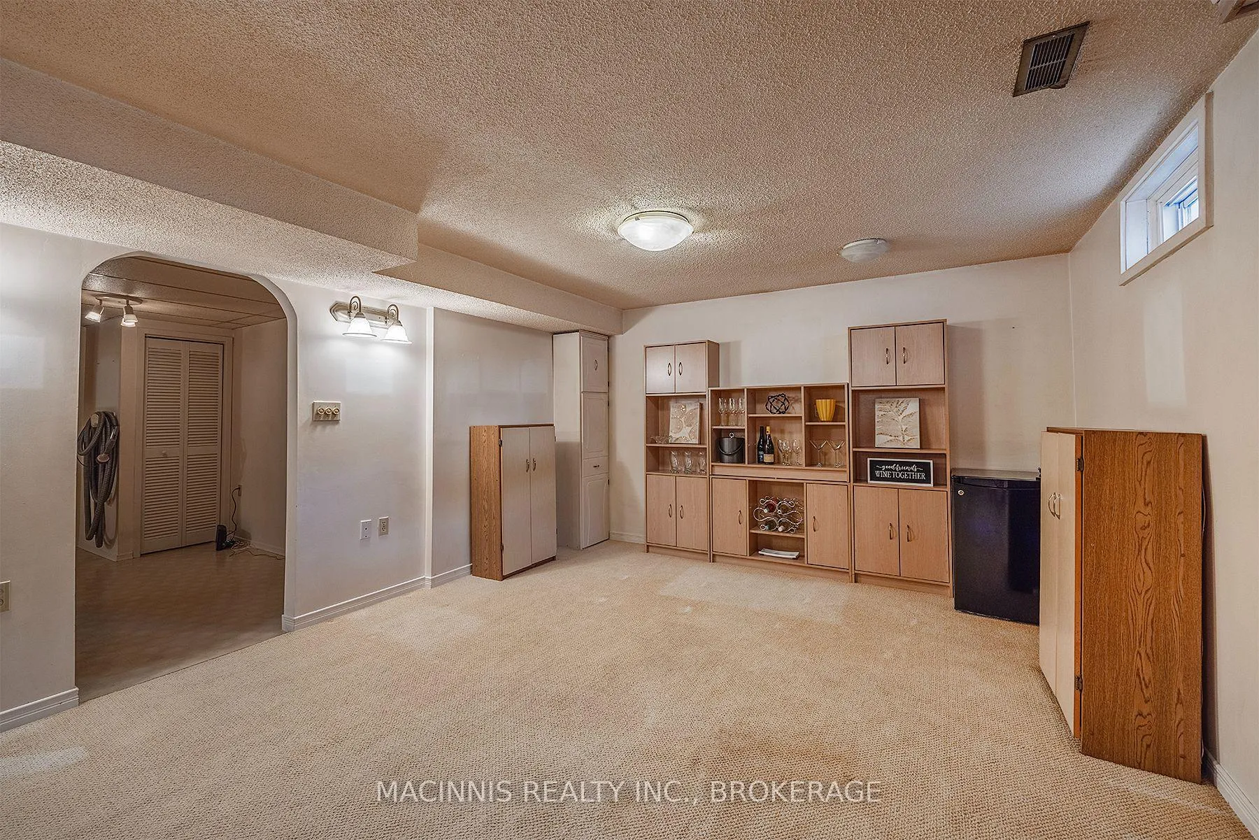 Photo 42 of 86 Windfield Crescent, Kingston, Kingston East (Incl Barret Crt) — HOMEH