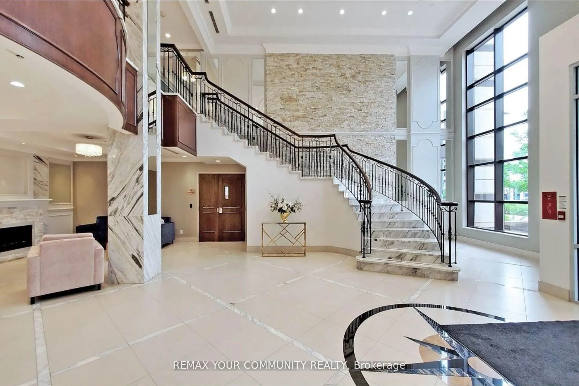 Photo 8 of Unit 519, 99 South Town Centre Boulevard, Markham, Unionville — HOMEH