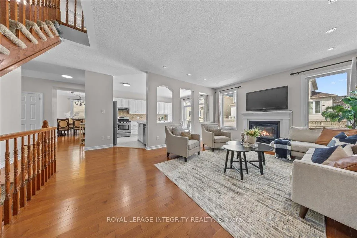 Photo 17 of 650 New Liskeard Crescent, Ottawa, Barrhaven - Strandherd — HOMEH