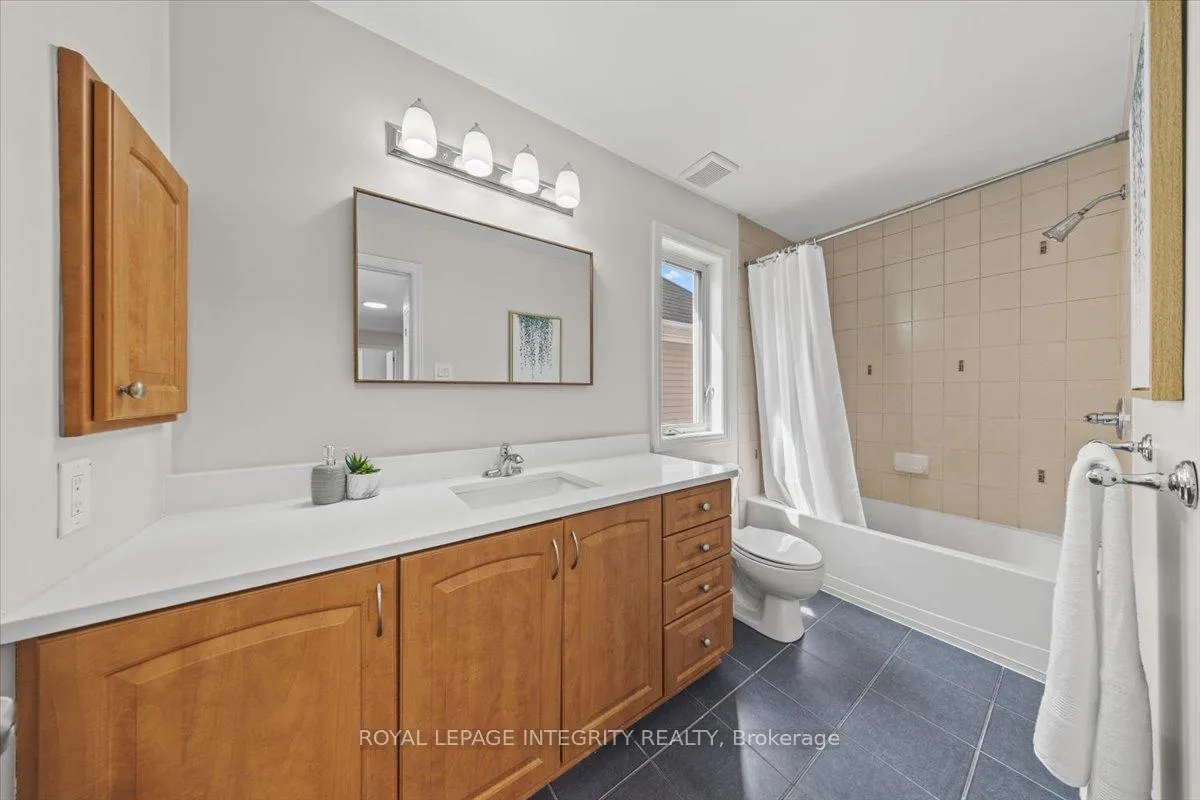 Photo 33 of 650 New Liskeard Crescent, Ottawa, Barrhaven - Strandherd — HOMEH