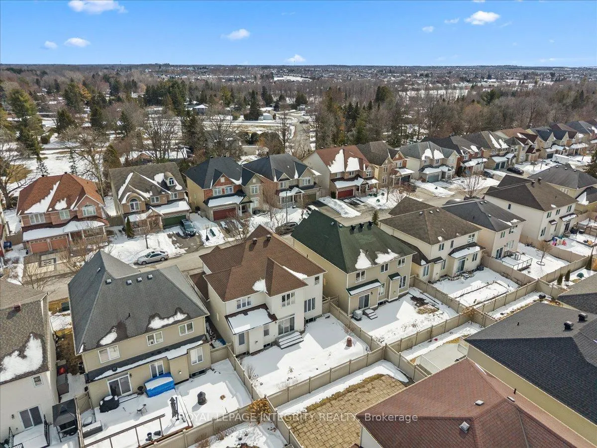 Photo 39 of 650 New Liskeard Crescent, Ottawa, Barrhaven - Strandherd — HOMEH