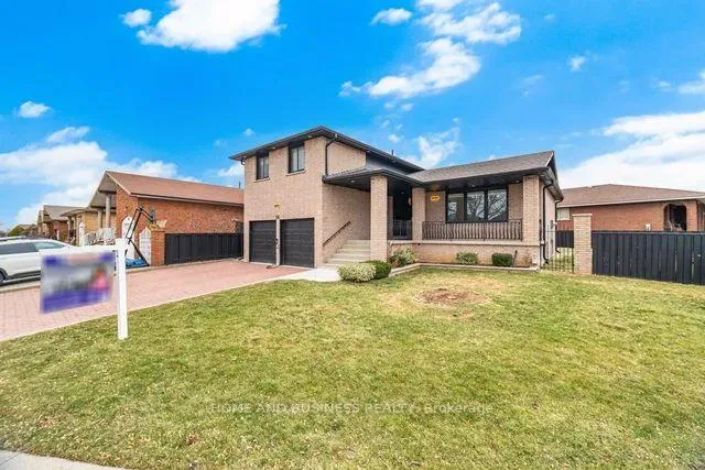 Photo 3 of 56 Henley Drive, Hamilton, Stoney Creek — HOMEH