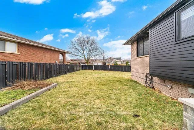Photo 29 of 56 Henley Drive, Hamilton, Stoney Creek — HOMEH