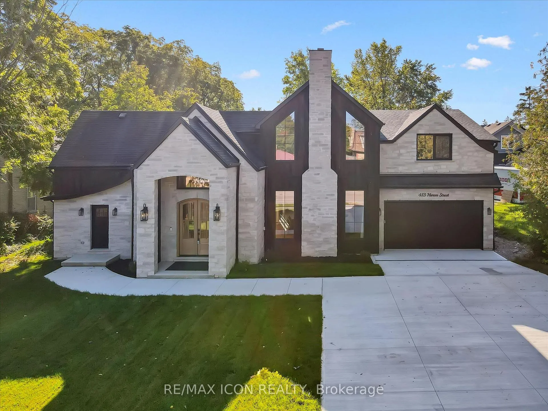 Photo 1 of 413 Huron Street, Wilmot — HOMEH