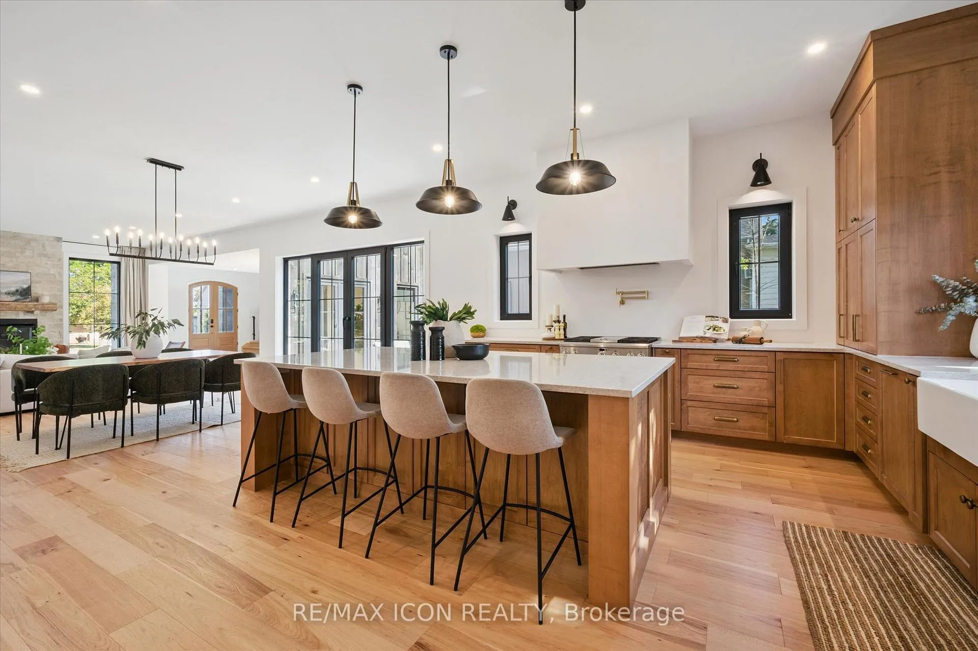 Photo 16 of 413 Huron Street, Wilmot — HOMEH
