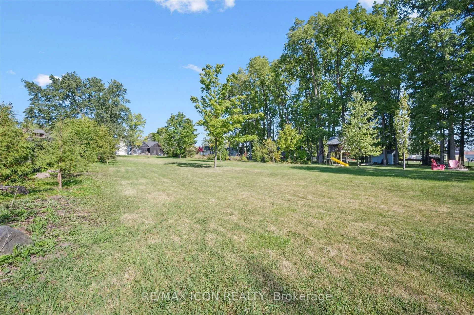 Photo 49 of 413 Huron Street, Wilmot — HOMEH