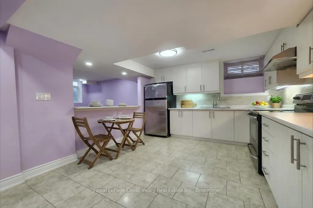 Photo 5 of Unit Bsmt, 308 Brisdale Drive, Brampton, Fletcher's Meadow — HOMEH
