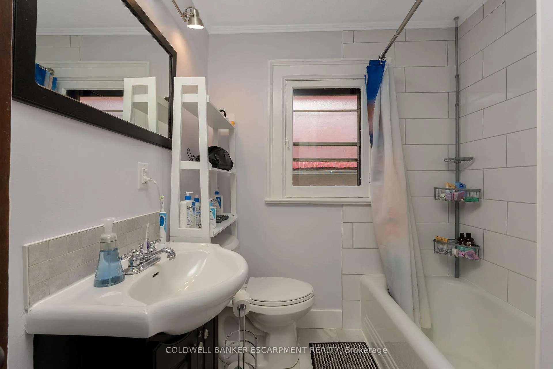 Photo 15 of Unit A, 20 Mill Street, Halton Hills, Acton — HOMEH