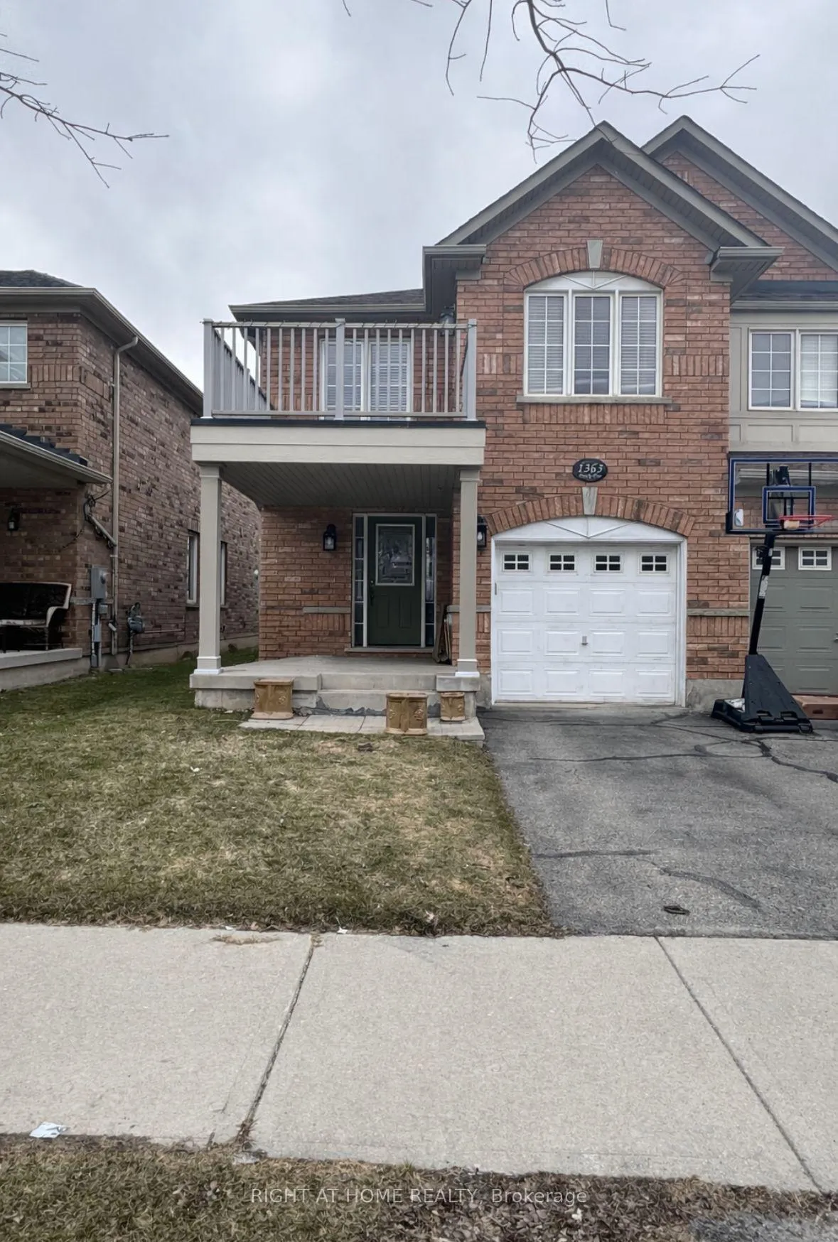 Photo 1 of 1363 Menefy Place, Milton, Beaty — HOMEH