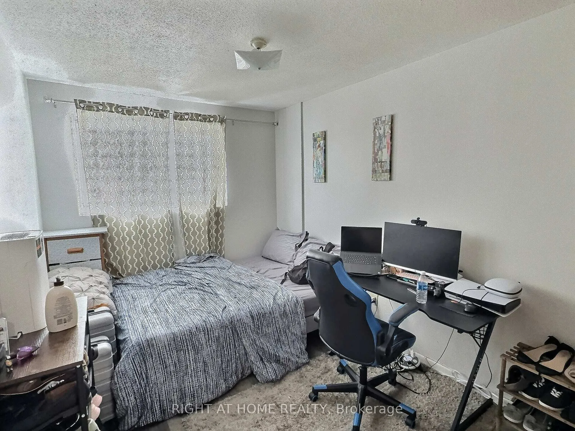 Photo 3 of Unit 11, 525 Parkside Dr, Waterloo — HOMEH