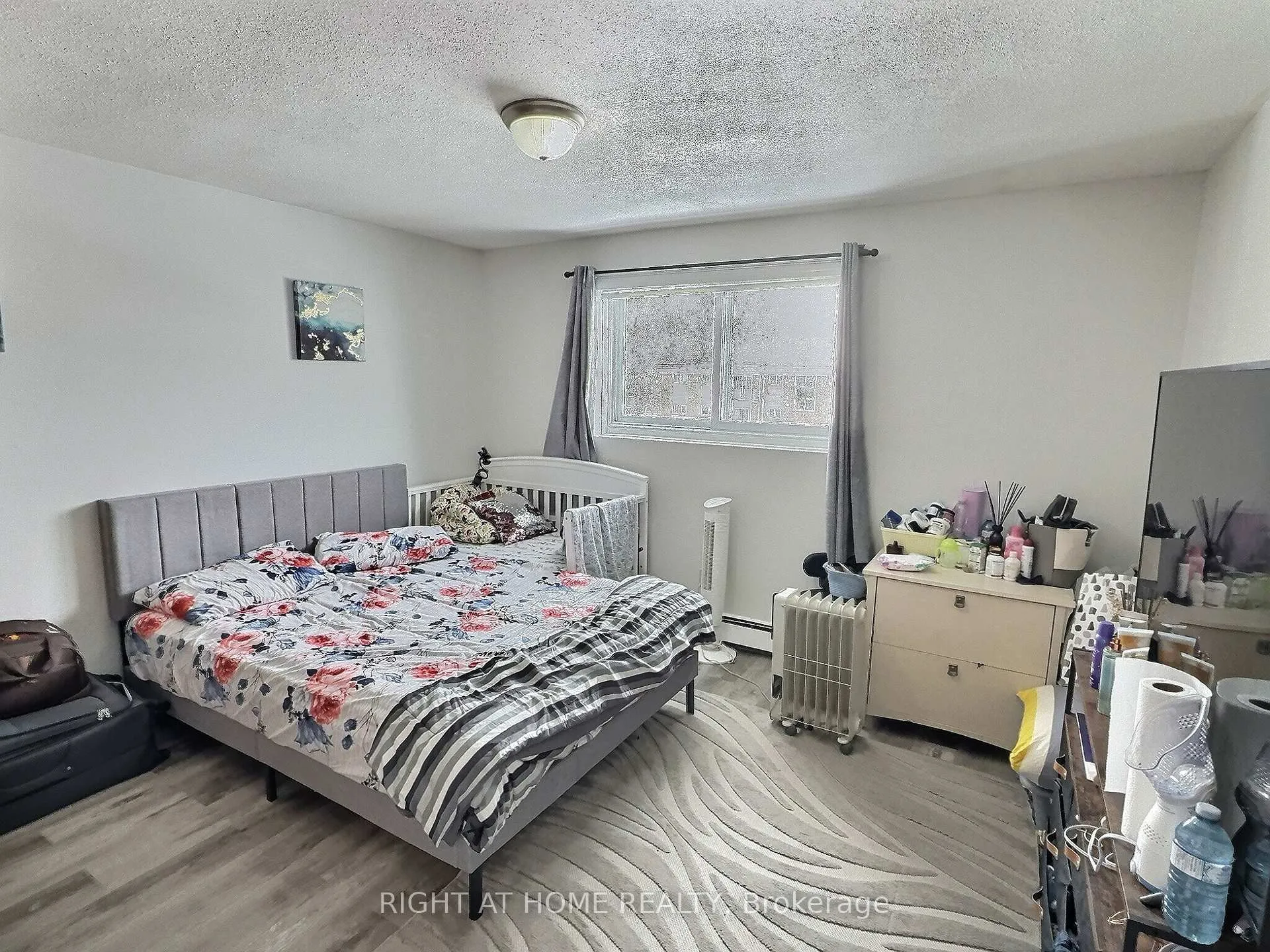 Photo 5 of Unit 11, 525 Parkside Dr, Waterloo — HOMEH