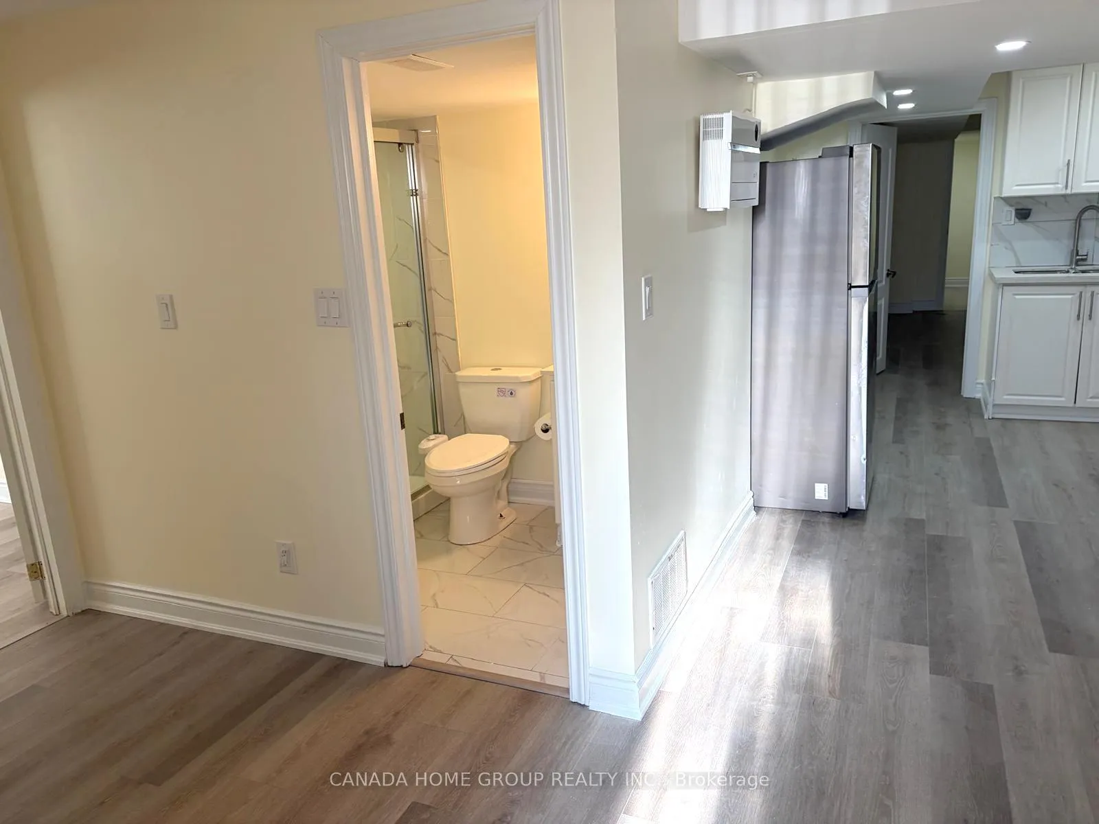 Photo 3 of Unit Bsmt, 103 Sugarhill Drive, Brampton, Fletcher's Meadow — HOMEH