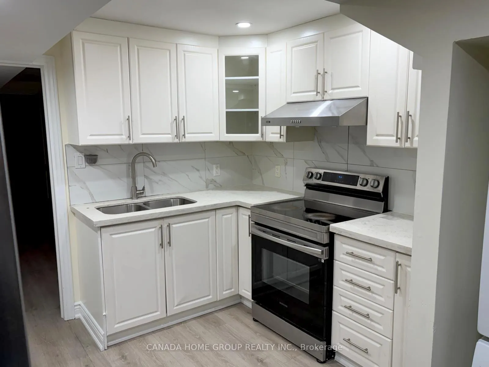 Photo 7 of Unit Bsmt, 103 Sugarhill Drive, Brampton, Fletcher's Meadow — HOMEH
