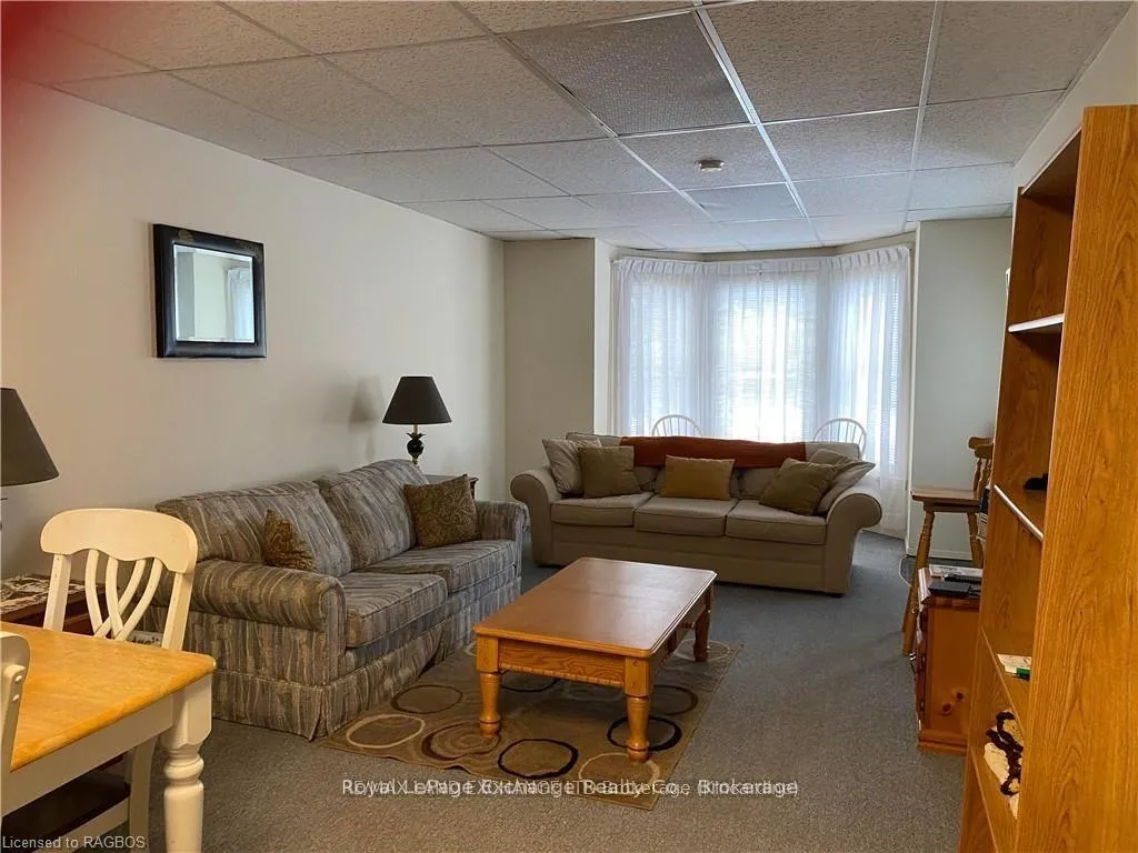Photo 5 of 247 Broadway Street, Kincardine — HOMEH
