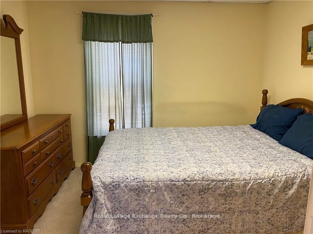Photo 7 of 247 Broadway Street, Kincardine — HOMEH