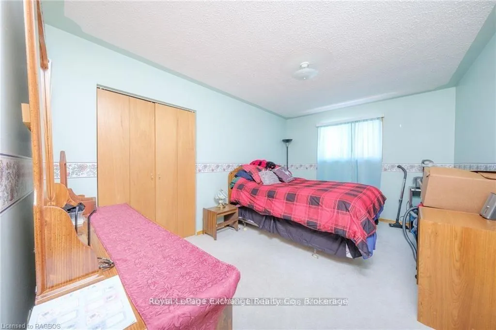 Photo 15 of 247 Broadway Street, Kincardine — HOMEH