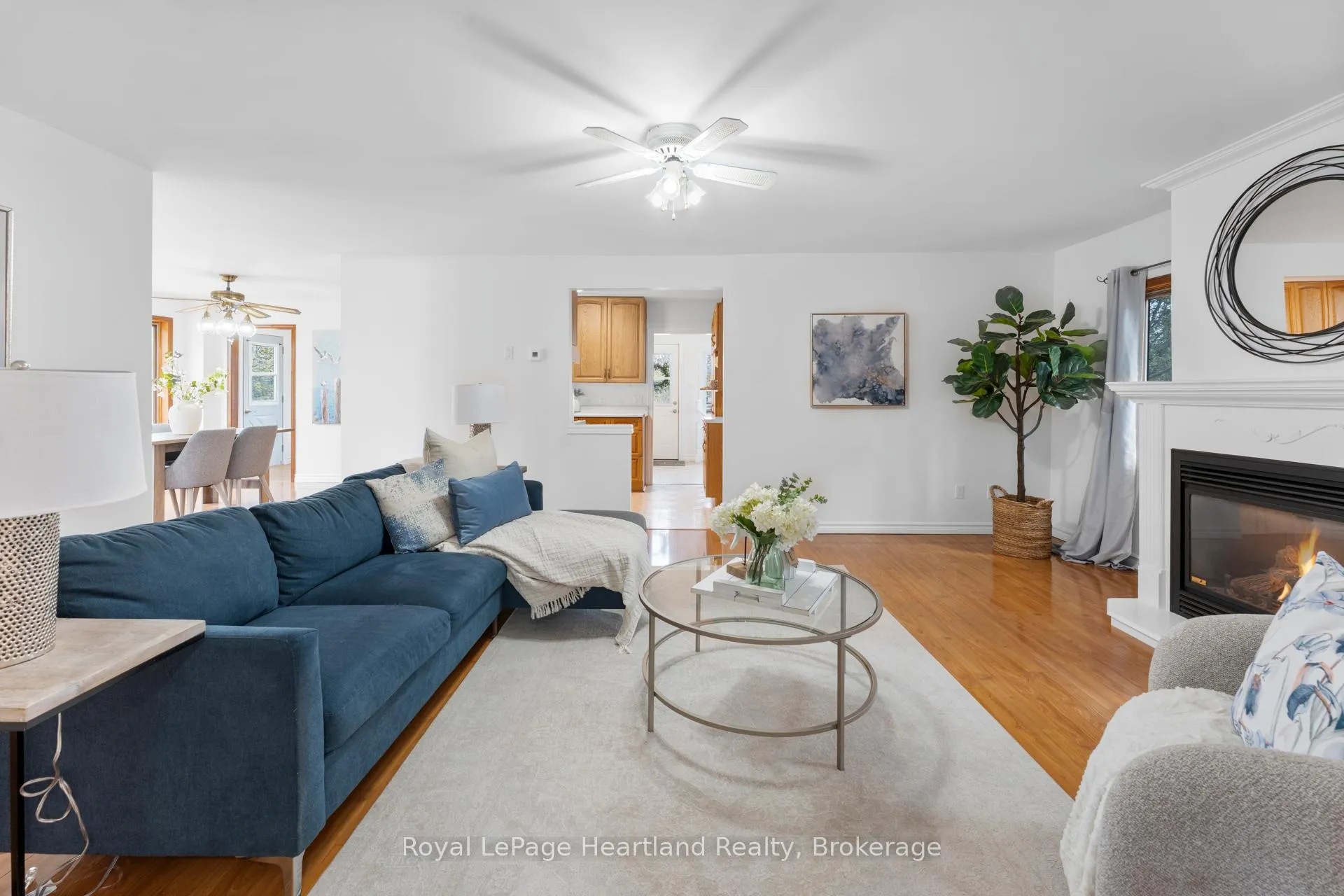 Photo 5 of 75587 Elliot Street N, Bluewater, Bayfield — HOMEH