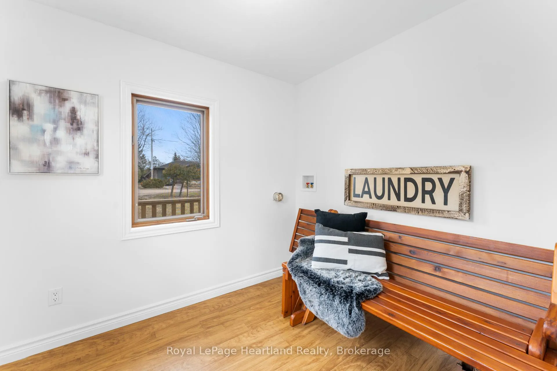 Photo 21 of 75587 Elliot Street N, Bluewater, Bayfield — HOMEH