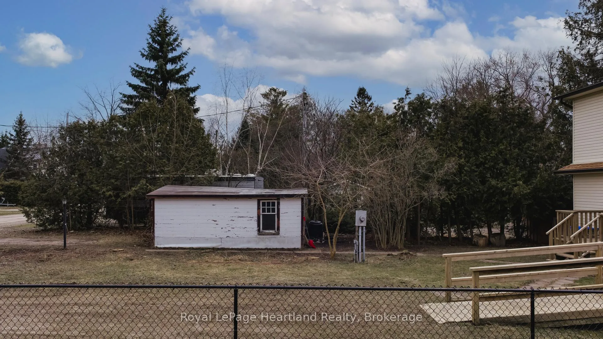 Photo 40 of 75587 Elliot Street N, Bluewater, Bayfield — HOMEH